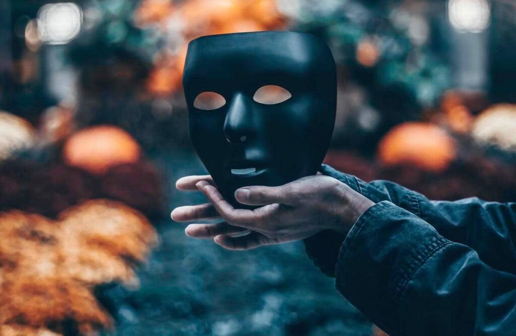 kolline-lee-coaching-mask-rw