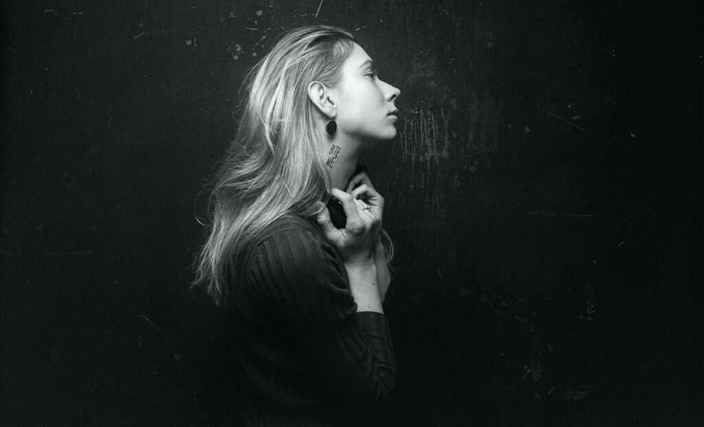 kolline-lee-coaching-wrong-woman-raw